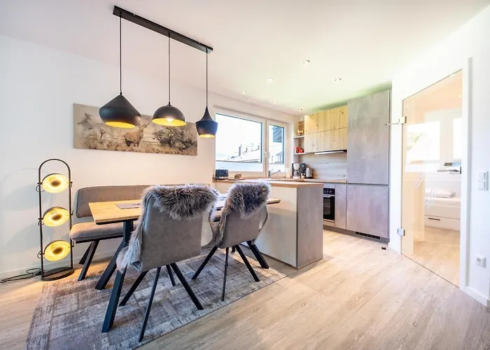 Bergnest Apartment *
