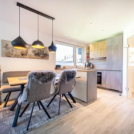 Bergnest Apartman *